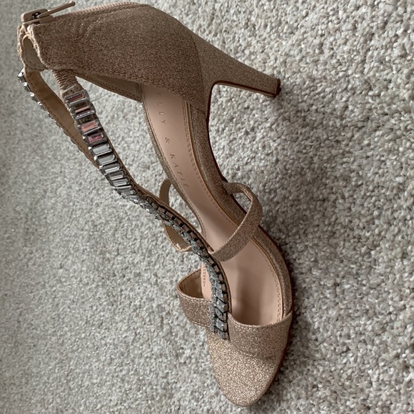 Brand New-Never Worn Glittery Rose Gold High Heels with Rhinestone T-Strap! - Picture 4 of 6